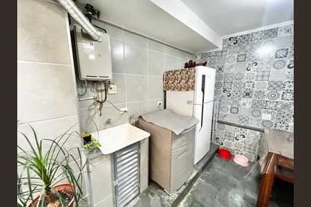 Casa à venda com 200m², 3 quartos e 2 vagas Casa à venda com 200m², 3 quartos e 2 vagasChurrasqueira/Quintal