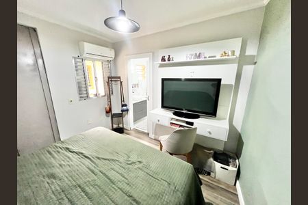 Casa à venda com 200m², 3 quartos e 2 vagas Casa à venda com 200m², 3 quartos e 2 vagasQuarto Suíte 3