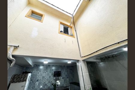 Casa à venda com 200m², 3 quartos e 2 vagas Casa à venda com 200m², 3 quartos e 2 vagasQuintal