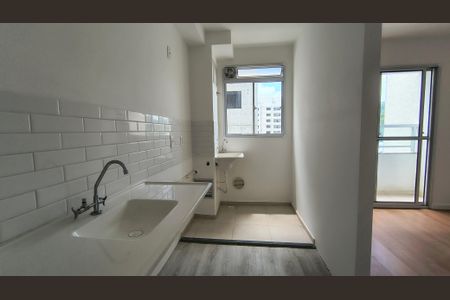 Apartamento para alugar com 45m², 2 quartos e 1 vagaCozinha e Área de Serviço 