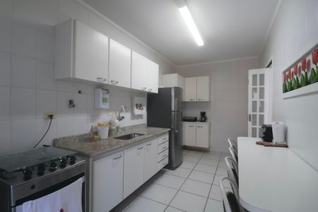 Apartamento para alugar com 76m², 2 quartos e 1 vagaCozinha