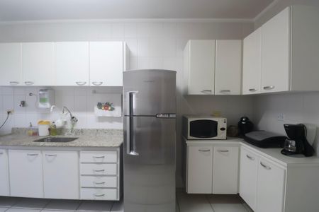 Apartamento para alugar com 76m², 2 quartos e 1 vagaCozinha