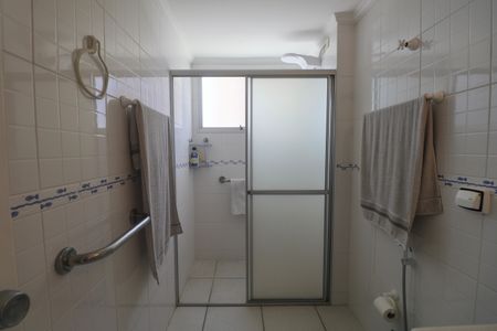 Apartamento para alugar com 76m², 2 quartos e 1 vagaBanheiro Social