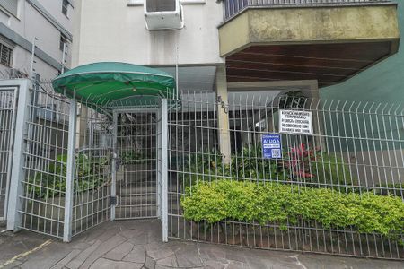 Apartamento para alugar com 80m², 2 quartos e 1 vagaFachada