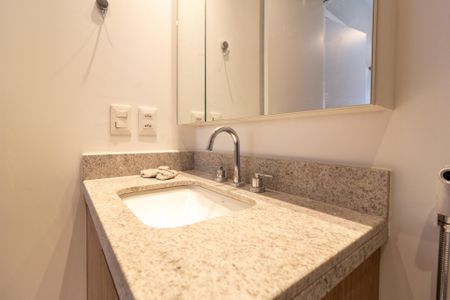 Apartamento para alugar com 85m², 2 quartos e 1 vagaBanheiro da Suíte 2