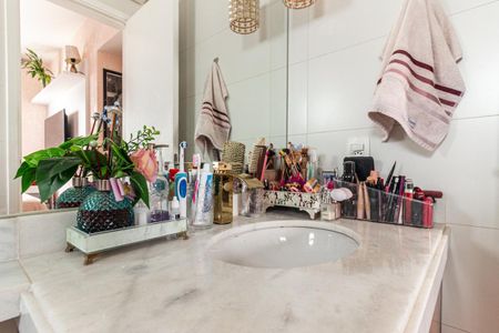 Apartamento à venda com 79m², 1 quarto e 1 vagaBanheiro da Suíte