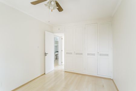 Apartamento à venda com 73m², 2 quartos e 1 vagaQuarto 2