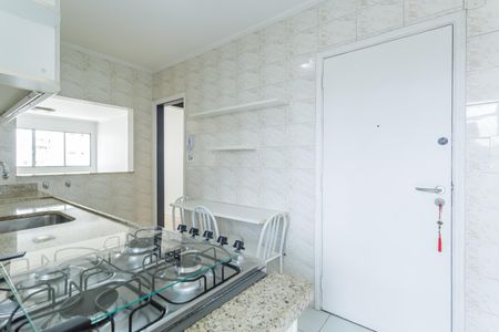 Apartamento à venda com 73m², 2 quartos e 1 vagaCozinha