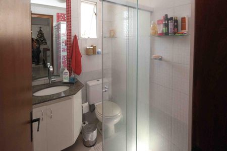 Apartamento à venda com 51m², 2 quartos e 1 vaga Apartamento à venda com 51m², 2 quartos e 1 vagaBanheiro