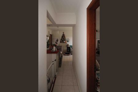 Apartamento à venda com 51m², 2 quartos e 1 vaga Apartamento à venda com 51m², 2 quartos e 1 vagaCorredor