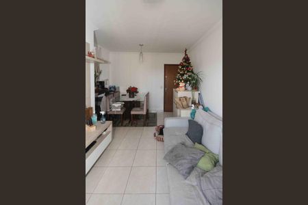 Apartamento à venda com 51m², 2 quartos e 1 vaga Apartamento à venda com 51m², 2 quartos e 1 vagaSala