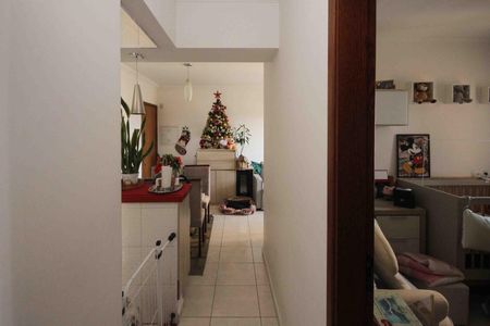 Apartamento à venda com 51m², 2 quartos e 1 vaga Apartamento à venda com 51m², 2 quartos e 1 vagaCorredor