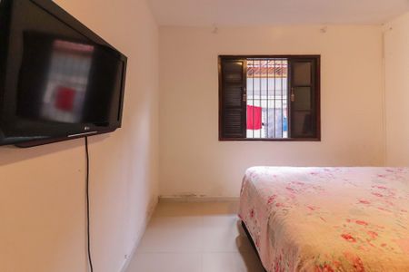 Casa para alugar com 80m², 2 quartos e 2 vagasQuarto 2