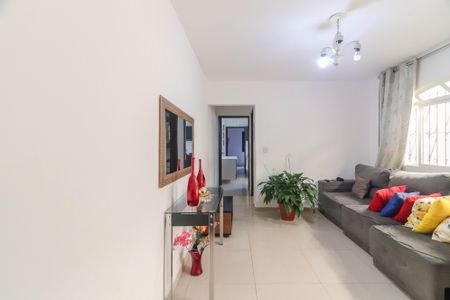 Sala de casa para alugar com 2 quartos, 80m² em Jardim Arpoador, São Paulo