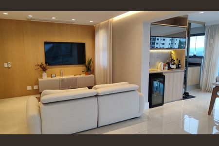 Apartamento para alugar com 122m², 3 quartos e 2 vagas Apartamento para alugar com 122m², 3 quartos e 2 vagasSala