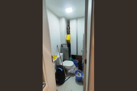 Apartamento para alugar com 122m², 3 quartos e 2 vagas Apartamento para alugar com 122m², 3 quartos e 2 vagasBanheiro