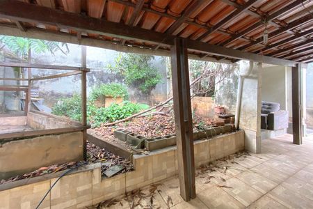 Casa para alugar com 3 quartos, 280m² em Dom Bosco, Belo Horizonte