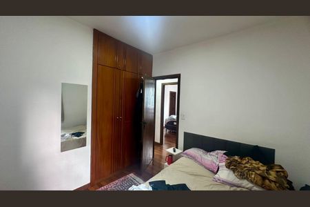 Apartamento à venda com 92m², 3 quartos e 2 vagas Apartamento à venda com 92m², 3 quartos e 2 vagasQuarto