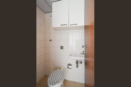 Area de serviço de apartamento para alugar com 4 quartos, 110m² em Ipiranga, Belo Horizonte