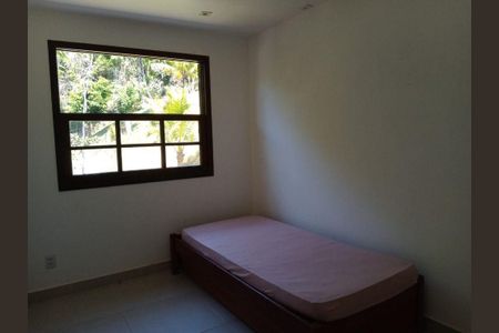 Casa à venda com 4 quartos, 500m² em Várzea das Moças, Niterói