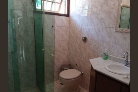 Casa à venda com 4 quartos, 500m² em Várzea das Moças, Niterói