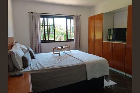 Casa à venda com 4 quartos, 500m² em Várzea das Moças, Niterói