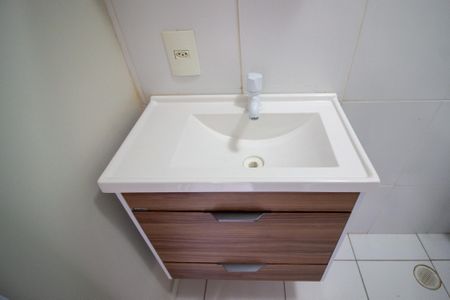 Banheiro de apartamento para alugar com 1 quarto, 30m² em Jardim Capitao, Sorocaba