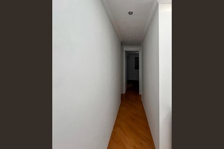 Corredor de apartamento à venda com 3 quartos, 68m² em Jardim Santa Emilia, São Paulo
