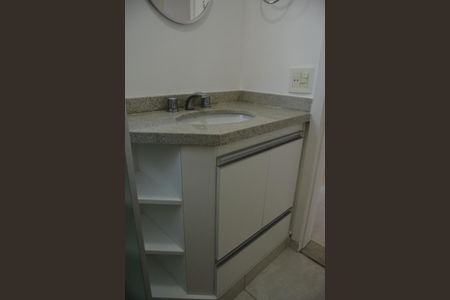 Apartamento à venda com 2 quartos, 60m² em Vila Olímpia, São Paulo