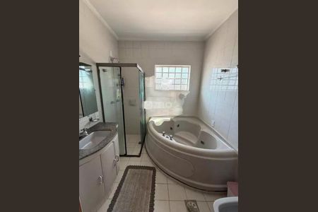 Casa à venda com 320m², 4 quartos e 5 vagas Casa à venda com 320m², 4 quartos e 5 vagasFoto 22