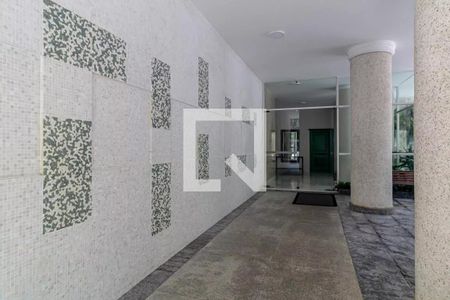 Apartamento para alugar com 192m², 3 quartos e 1 vaga Apartamento para alugar com 192m², 3 quartos e 1 vagaHall de Entrada