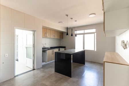 Apartamento para alugar com 192m², 3 quartos e 1 vaga Apartamento para alugar com 192m², 3 quartos e 1 vagaCozinha