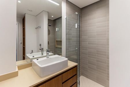 Apartamento para alugar com 192m², 3 quartos e 1 vaga Apartamento para alugar com 192m², 3 quartos e 1 vagaSuíte 1