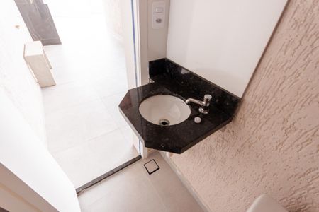 Apartamento à venda com 98m², 2 quartos e 2 vagas Apartamento à venda com 98m², 2 quartos e 2 vagasPia