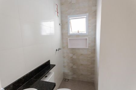 Apartamento à venda com 98m², 2 quartos e 2 vagas Apartamento à venda com 98m², 2 quartos e 2 vagasBanheiro