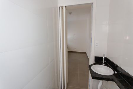 Apartamento à venda com 98m², 2 quartos e 2 vagas Apartamento à venda com 98m², 2 quartos e 2 vagasBanheiro da Suíte