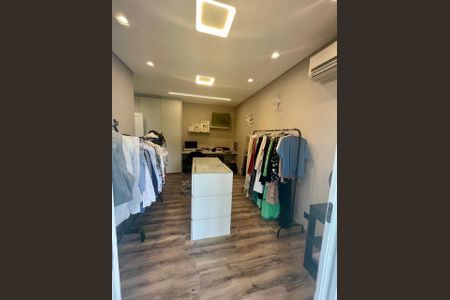 Casa de condomínio à venda com 360m², 3 quartos e 4 vagas Casa de condomínio à venda com 360m², 3 quartos e 4 vagasFoto 38