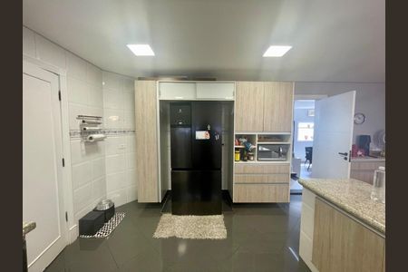 Casa de condomínio à venda com 360m², 3 quartos e 4 vagas Casa de condomínio à venda com 360m², 3 quartos e 4 vagasFoto 71