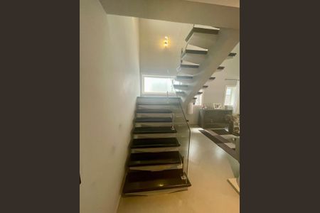 Casa de condomínio à venda com 360m², 3 quartos e 4 vagas Casa de condomínio à venda com 360m², 3 quartos e 4 vagasFoto 29