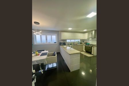 Casa de condomínio à venda com 360m², 3 quartos e 4 vagas Casa de condomínio à venda com 360m², 3 quartos e 4 vagasFoto 65
