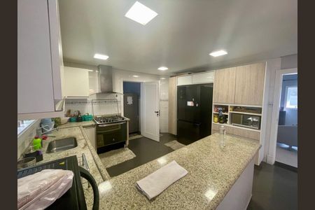 Casa de condomínio à venda com 360m², 3 quartos e 4 vagas Casa de condomínio à venda com 360m², 3 quartos e 4 vagasFoto 68