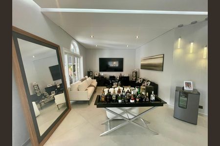 Casa de condomínio à venda com 360m², 3 quartos e 4 vagas Casa de condomínio à venda com 360m², 3 quartos e 4 vagasFoto 12