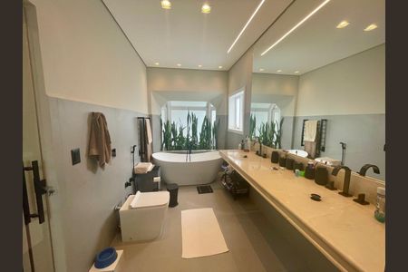 Casa de condomínio à venda com 360m², 3 quartos e 4 vagas Casa de condomínio à venda com 360m², 3 quartos e 4 vagasFoto 62