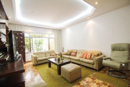 Sala de casa para alugar com 3 quartos, 203m² em Vila Prudente, São Paulo