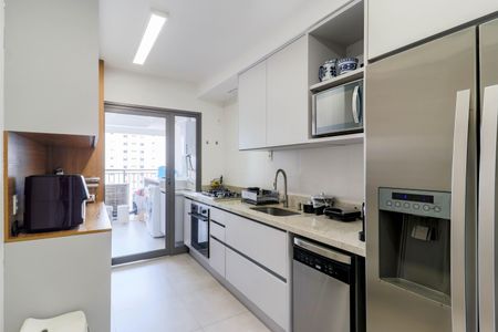 Apartamento à venda com 157m², 3 quartos e 2 vagas Apartamento à venda com 157m², 3 quartos e 2 vagasCozinha
