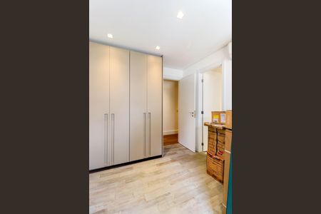 Apartamento à venda com 157m², 3 quartos e 2 vagas Apartamento à venda com 157m², 3 quartos e 2 vagasSuíte 3