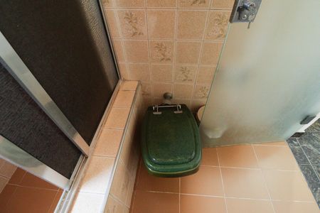 Casa à venda com 350m², 3 quartos e 3 vagas Casa à venda com 350m², 3 quartos e 3 vagasBanheiro Social