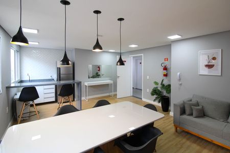 Apartamento à venda com 62m², 1 quarto e sem vaga Apartamento à venda com 62m², 1 quarto e sem vagaSalão de festas