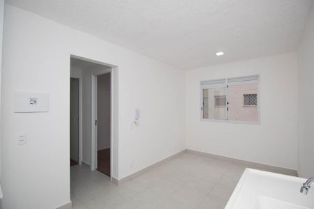 Sala / Cozinha  de apartamento para alugar com 2 quartos, 32m² em Vila Maria, São Paulo