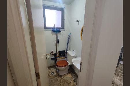 Apartamento à venda com 183m², 3 quartos e 3 vagas Apartamento à venda com 183m², 3 quartos e 3 vagasBanheiro